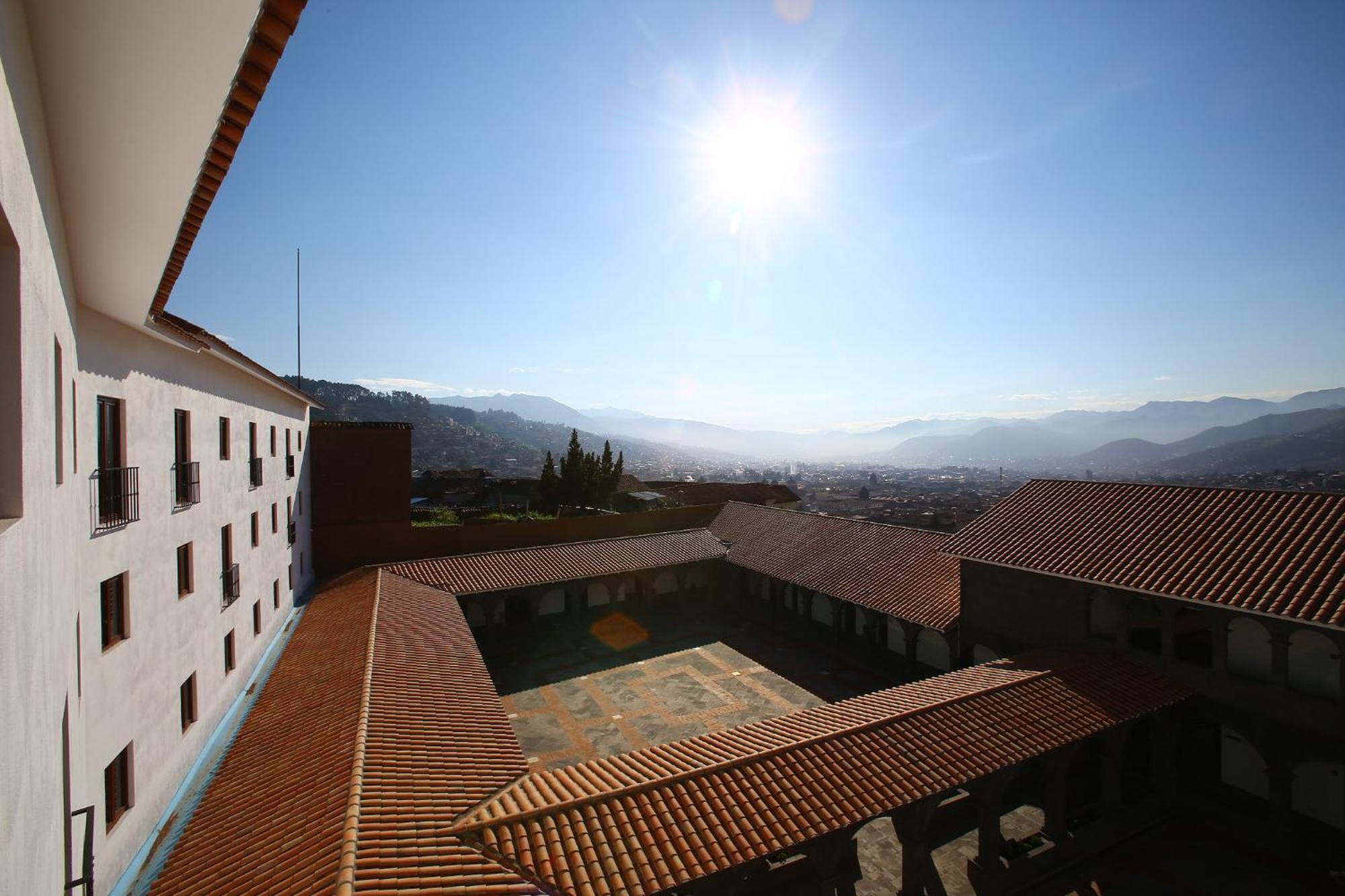 Hilton Garden Inn Cusco Ngoại thất bức ảnh